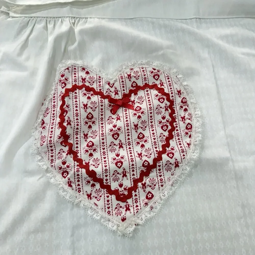 Vintage White Half Apron Red Heart Applique Rick Rack Cottagecore Valentine’s